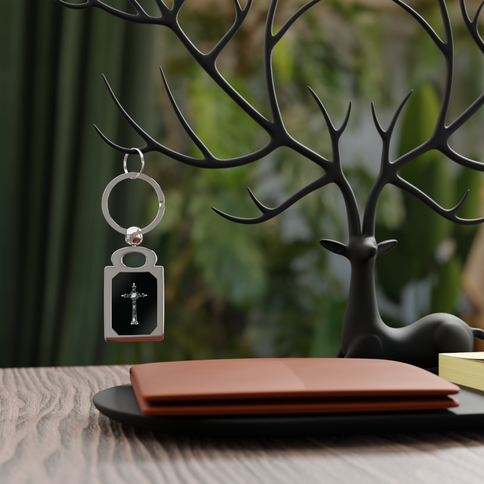 Cross Keyring